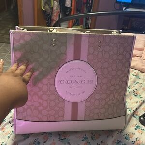 Coach large Dempsey tote